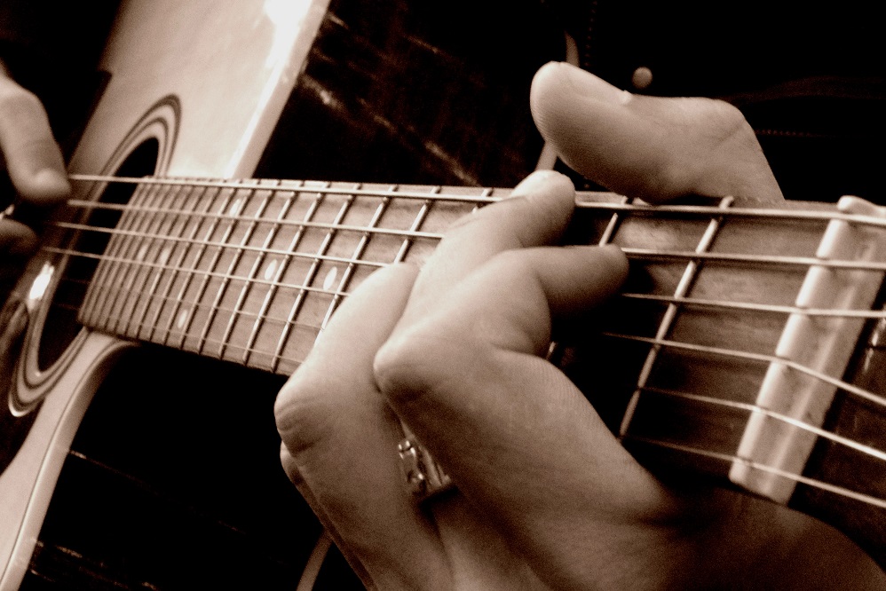 Meilleur Livre Pour Apprendre La Guitare Les 5 meilleurs livres pour jouer de la guitare acoustique - 5livres.fr