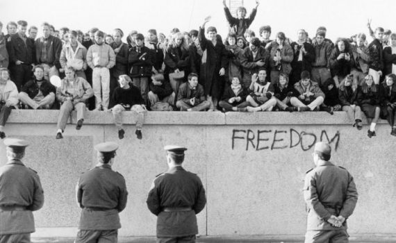 Les 5 meilleurs livres sur l'histoire du mur de Berlin