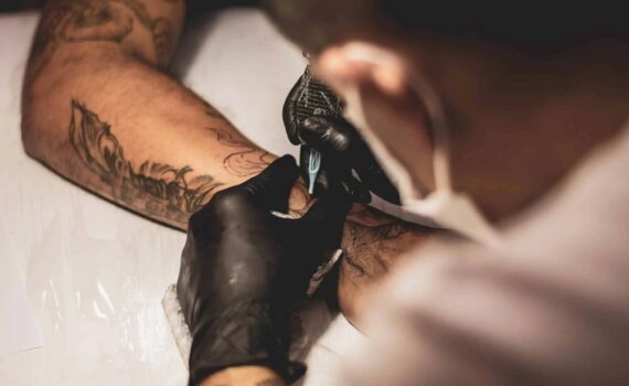 6 livres pour devenir tatoueur professionnel