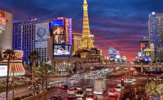3 guides de voyage pour visiter Las Vegas