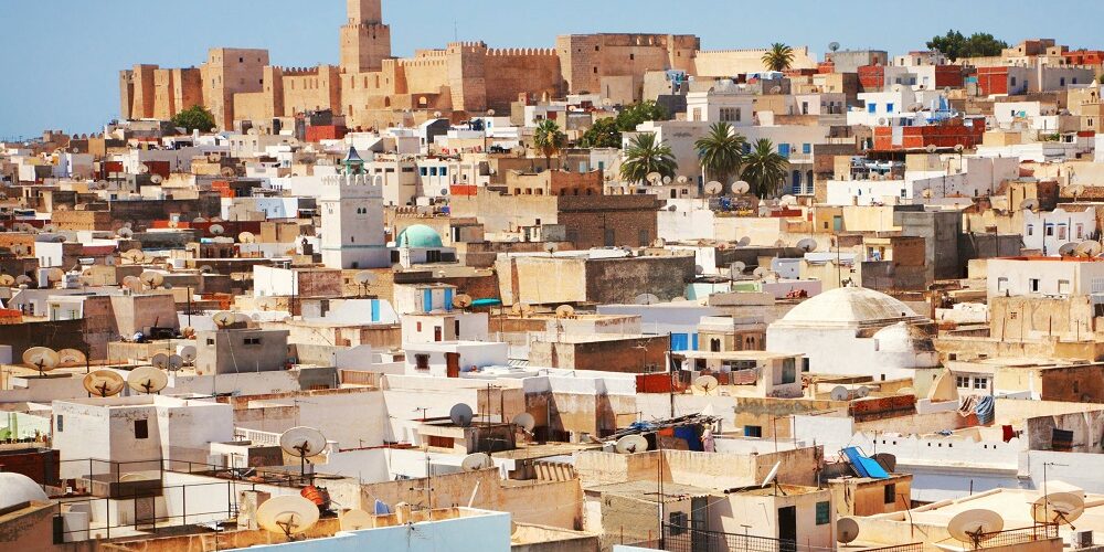 3 guides de voyage pour visiter la Tunisie
