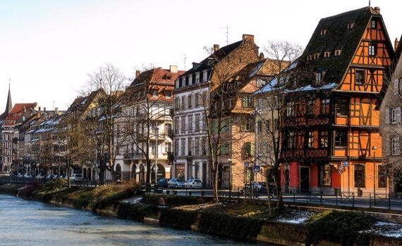 4 guides de voyage pour visiter Strasbourg