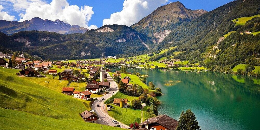 4 guides de voyage pour visiter la Suisse