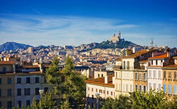 5 guides de voyage pour visiter Marseille