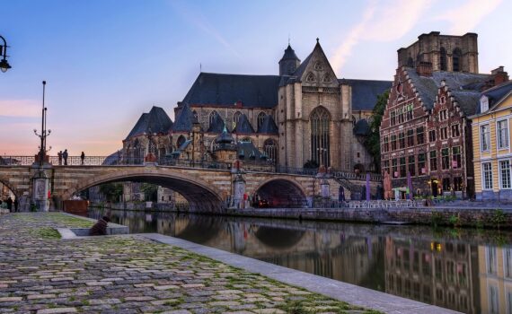 5 guides de voyage pour visiter la Belgique
