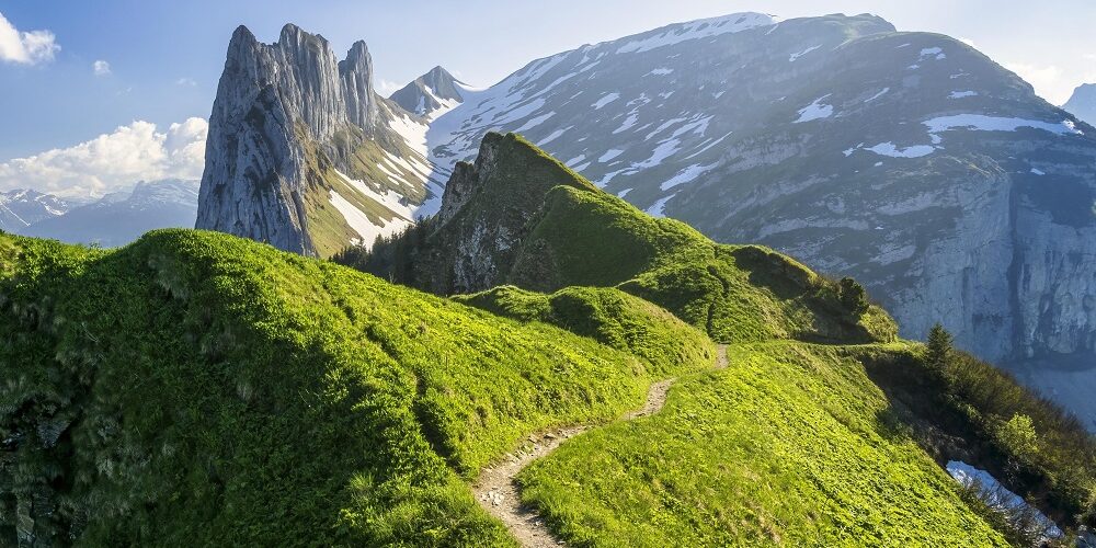 5 guides de voyage pour visiter les Alpes