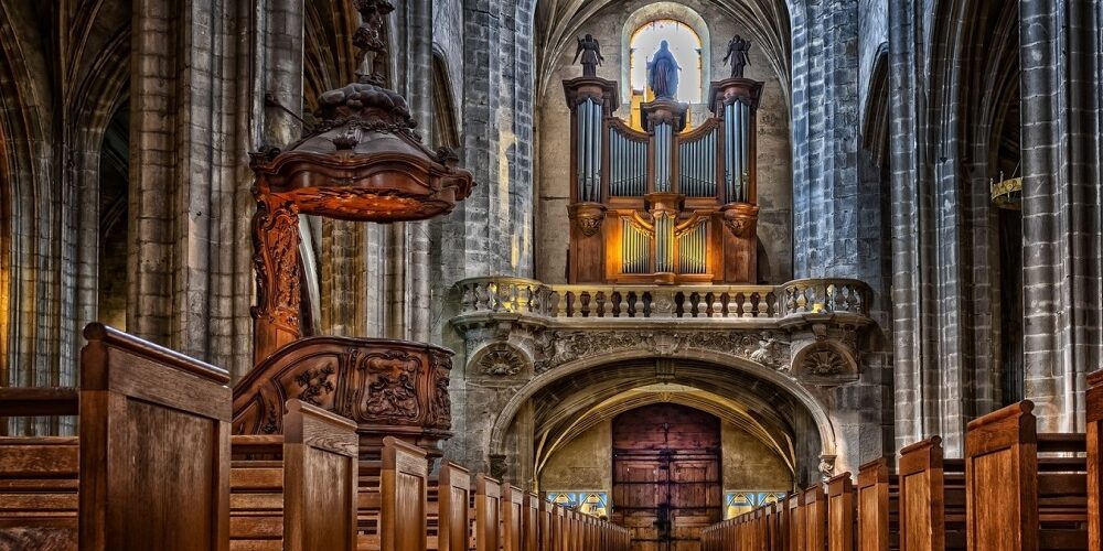 6 beaux livres pour découvrir l'histoire des cathédrales