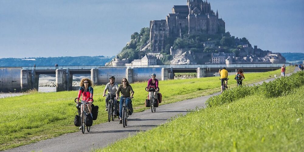 6 guides de voyage pour visiter la France à vélo