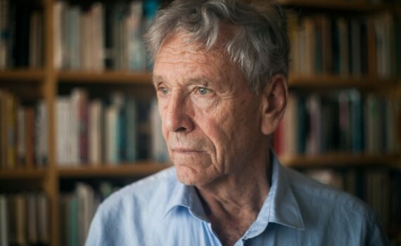 Amos Oz en 5 livres majeurs – Notre sélection